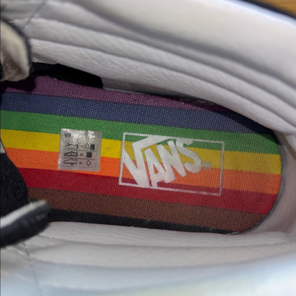 -Vans Skate Sk8-Hi Pride Sneakers Black with Rainbow Men’s 8.5 Women’s 10 - Picture 13 of 16